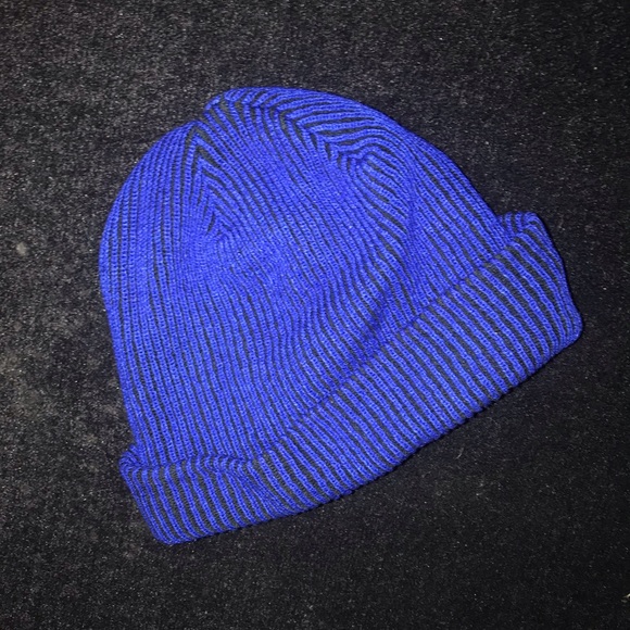 NEW ENGLAND PATRIOTS RIBBED BEANIE - Picture 2 of 2